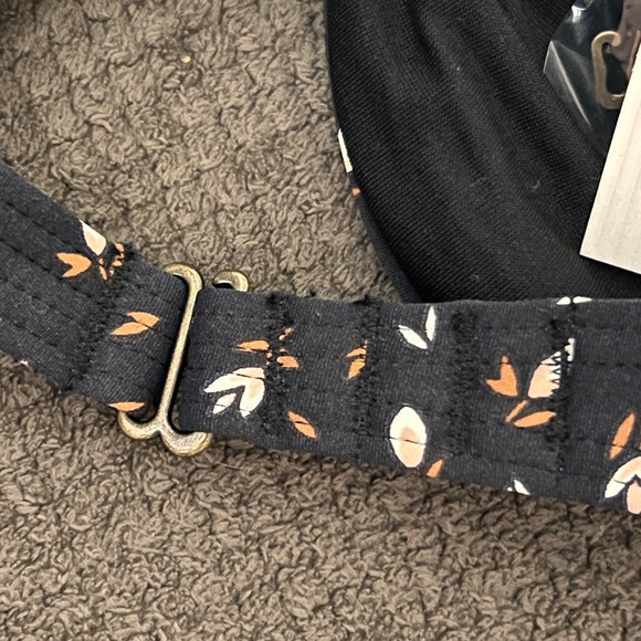 Billabong Women's Black Floral Swim Top - Picture 2 of 2